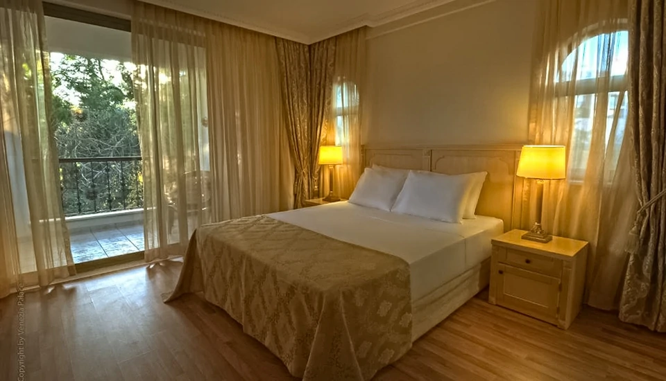 هتل ونیزیا پالاس دیلاکس ریزورت آنتالیا